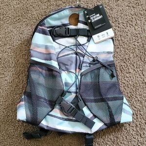 NWT Dakine Wonder 15L Backpack
